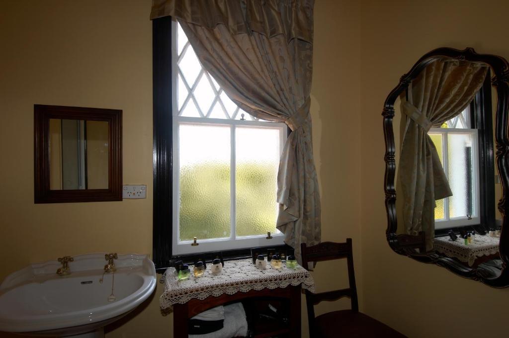 Safari Lodge อินเวอร์คาร์กิลล์ ห้อง รูปภาพ